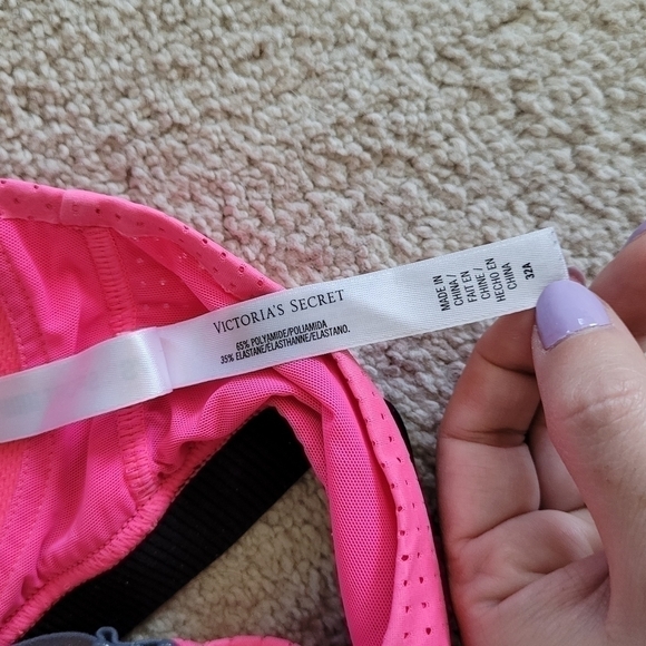 Victorias Secret Sport VSX 32A hot pink crisscross back padded sports bra - Picture 8 of 9